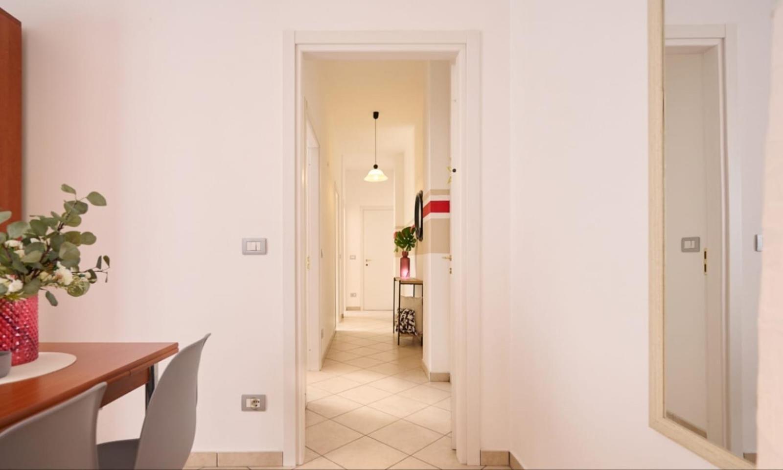 Homeserra 2 Bologna Luaran gambar