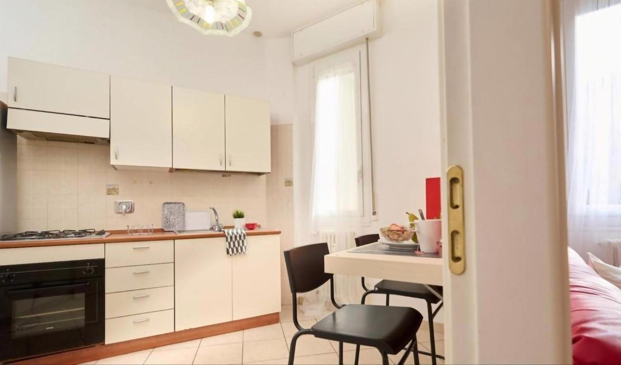 Homeserra 2 Bologna Luaran gambar